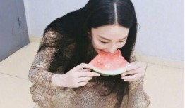 吃瓜裙分享,揭秘吃瓜裙背后的時尚潮流與社交現象